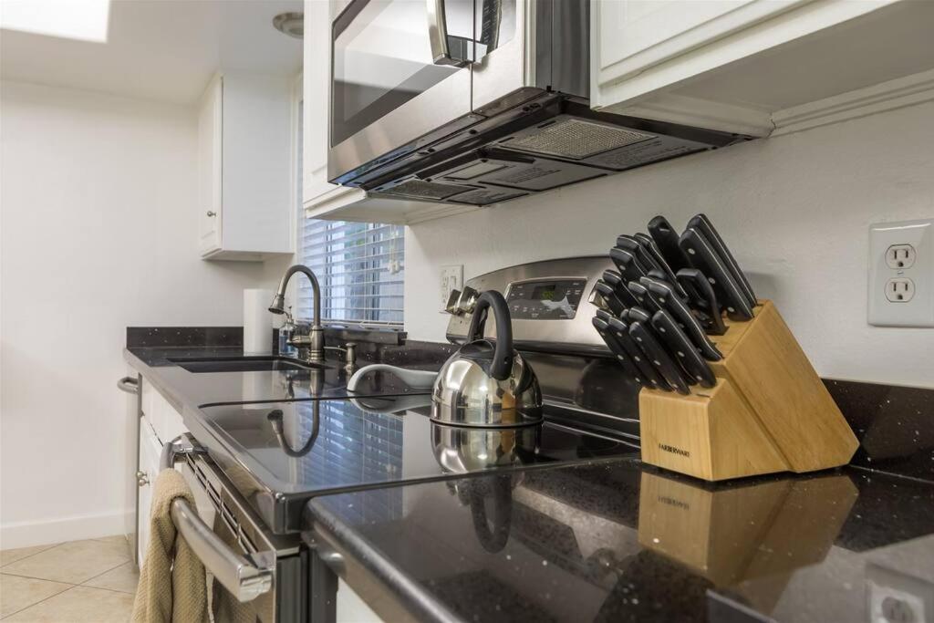Quiet House With Pool Heater, Patio, Bbq, Citrus