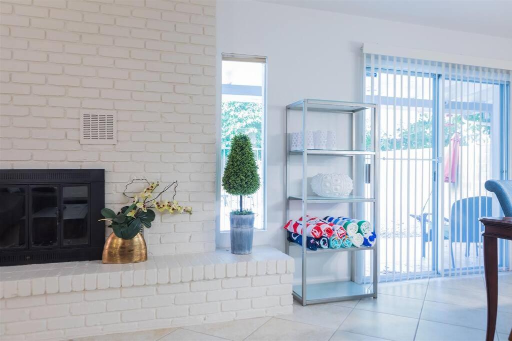Casa de férias Quiet House With Pool Heater, Patio, Bbq, Citrus Phoenix